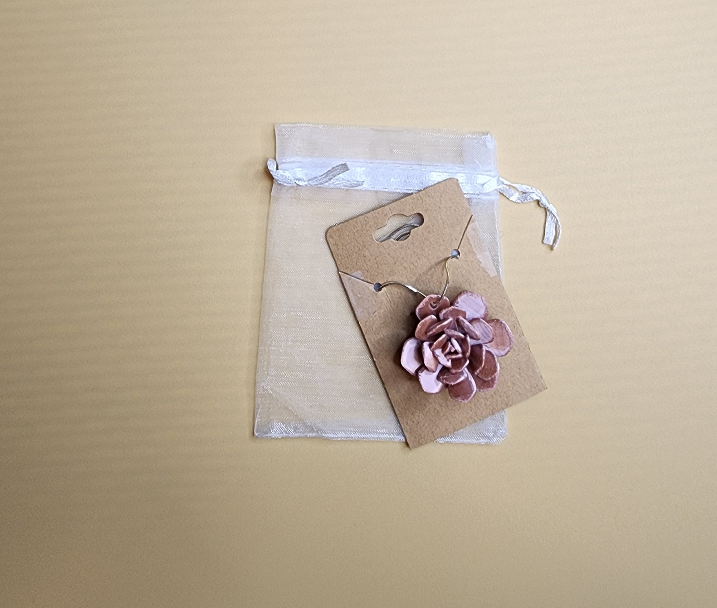 Jewelry - flower necklace/earring set